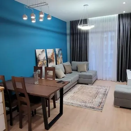 Leo - Luxury Apartment *